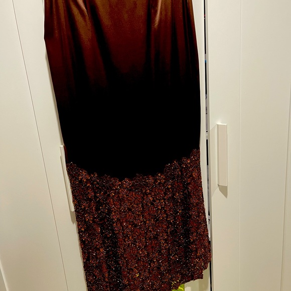 Top and bottom evening clothes - Picture 4 of 7